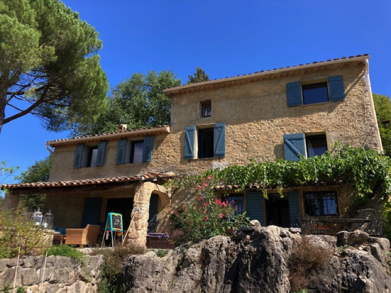 PHOTO MAISON PHOTO 2 ?