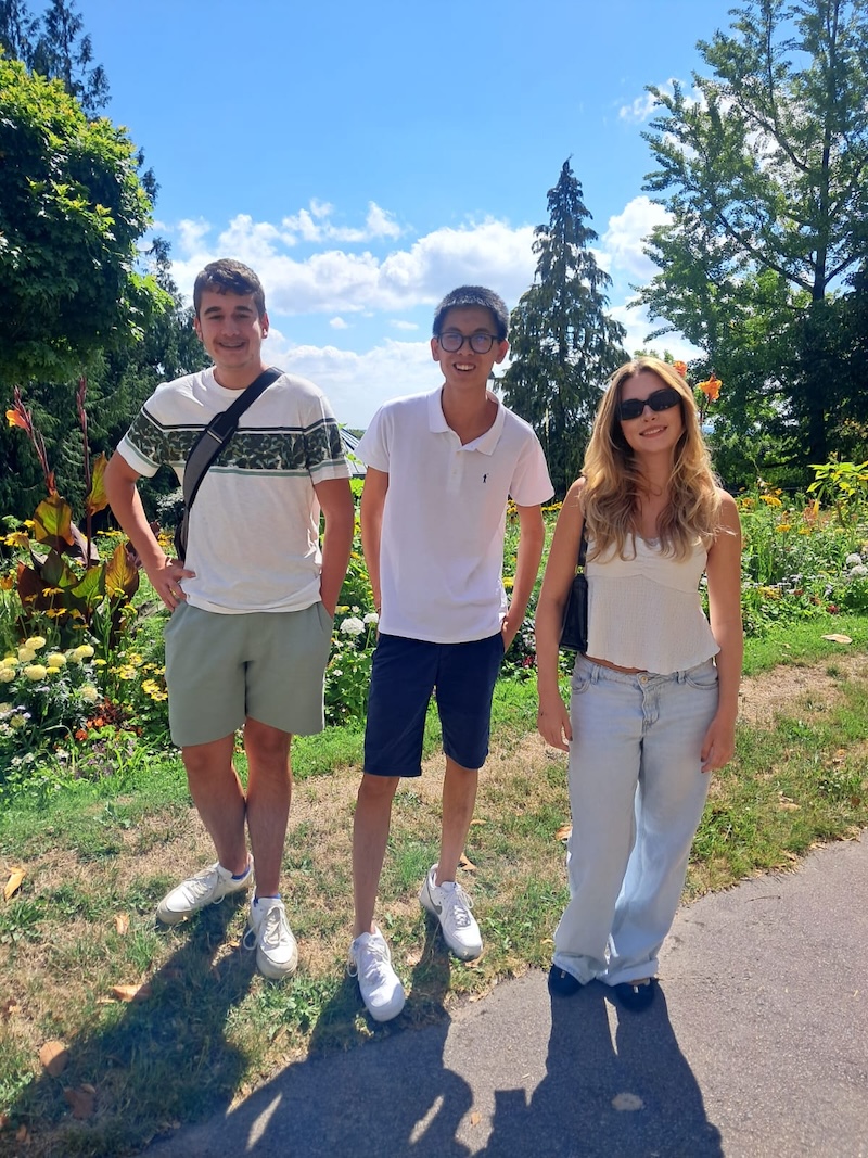 PHOTO-2025-10-26-10-49-53