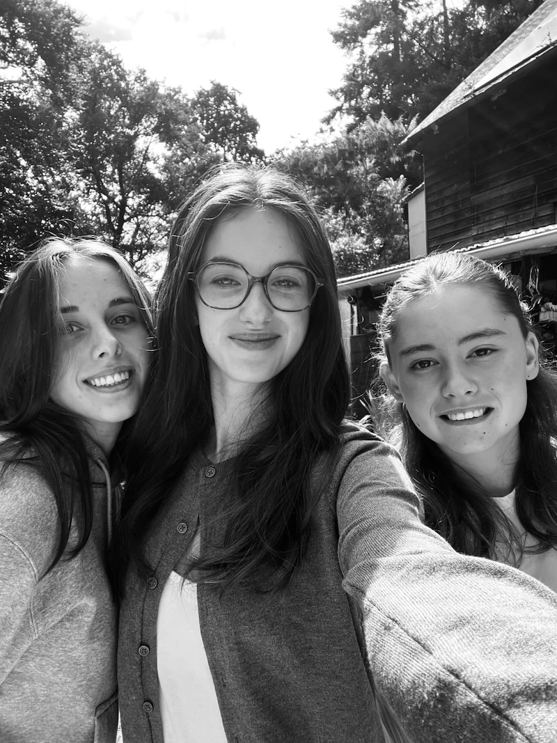 PHOTO-2025-10-26-10-54-21