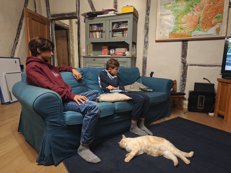 IMG_20251026_222950~2