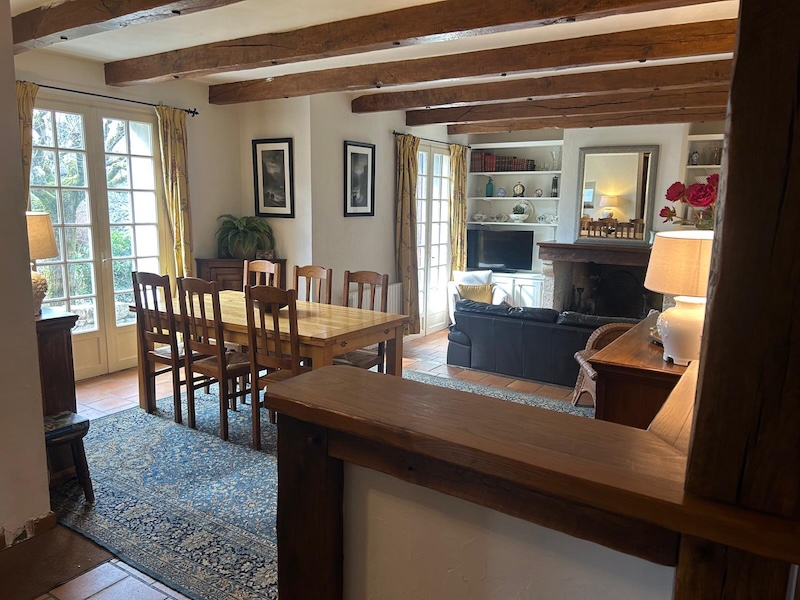 fef826ca-d65c-4c76-9b29-d78414f1abfb