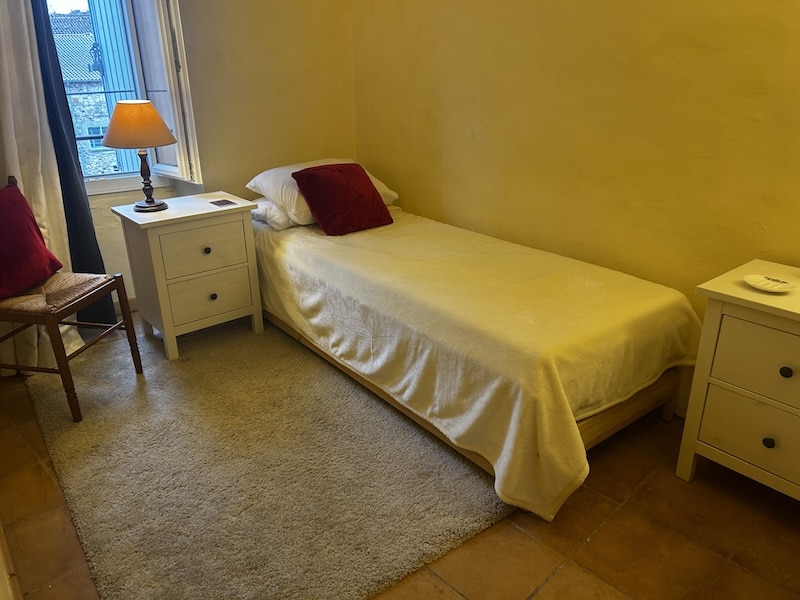 9 Bedroom 2